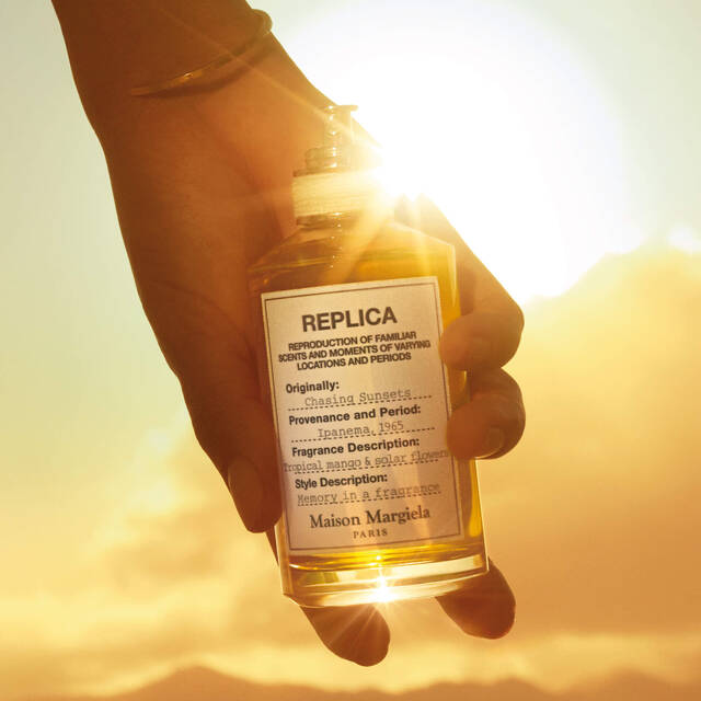 REPLICA CHASING SUNSETS