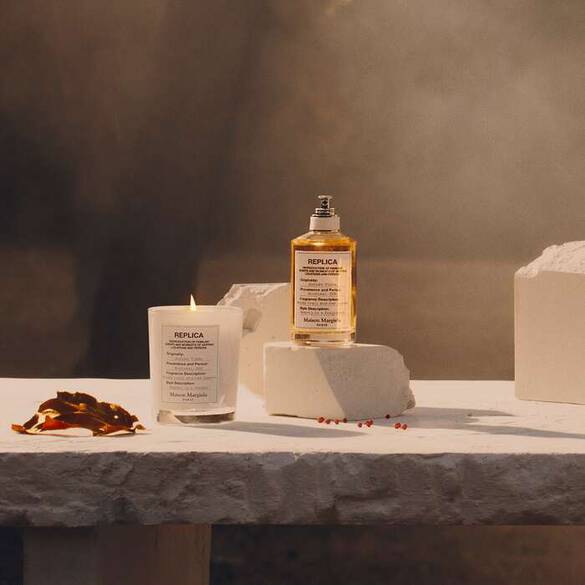 REPLICA Autumn Vibes Scented Candle by Maison Margiela