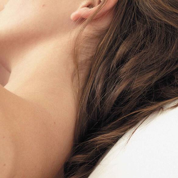 Product Content 1 image