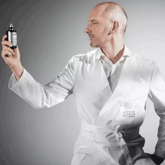 Perfumer Talk Image