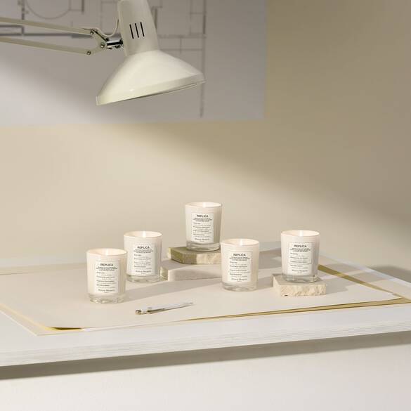 Product Content 1 image