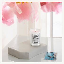REPLICA Springtime in a Park Scented Candle
